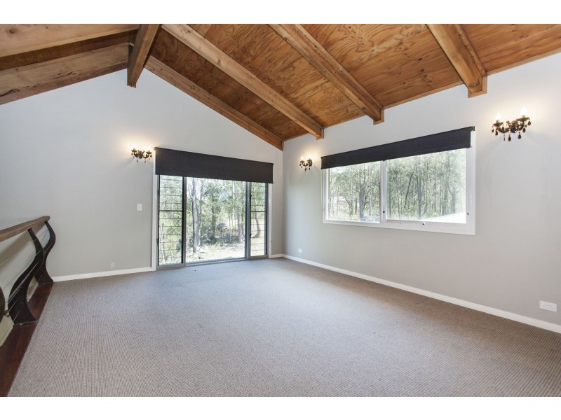 14 Ebsworth Road, Clarence Town NSW 2321