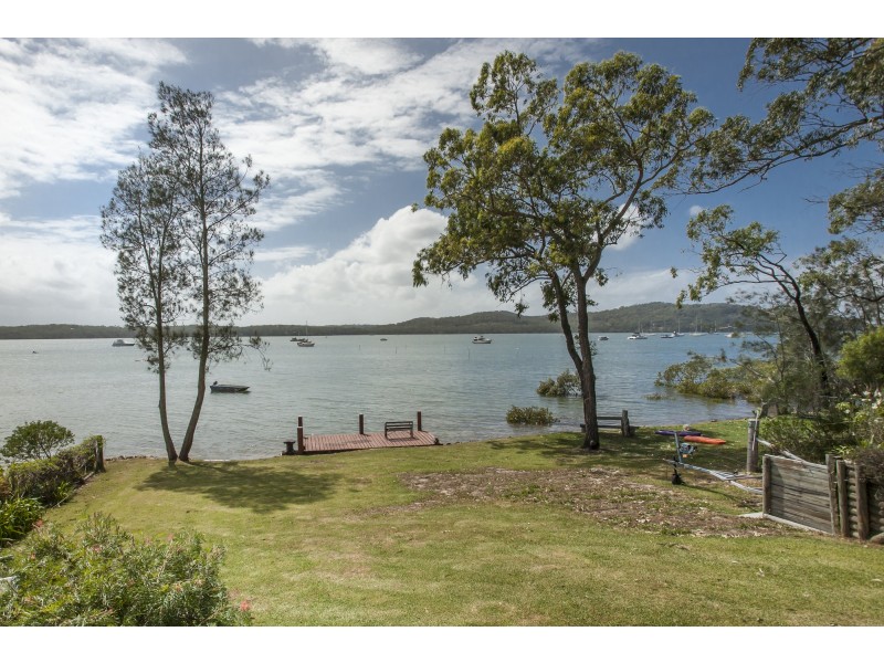 52 Eastslope Way, North Arm Cove NSW 2324