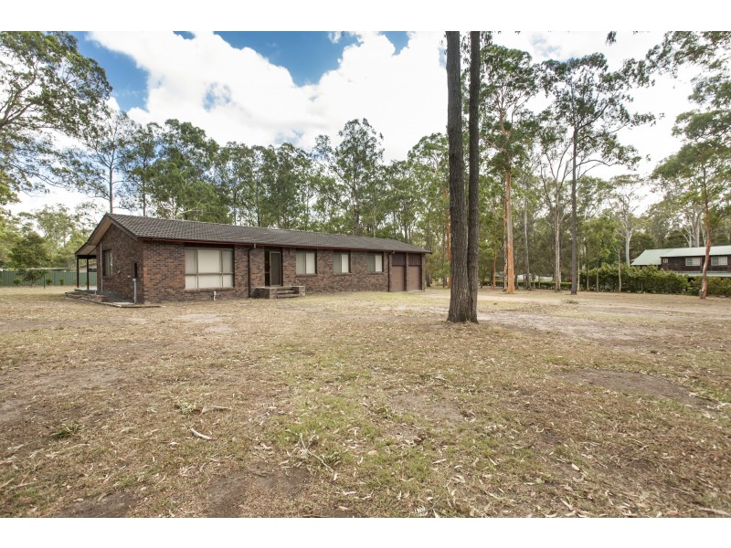 12 Ballat Close, Medowie NSW 2318