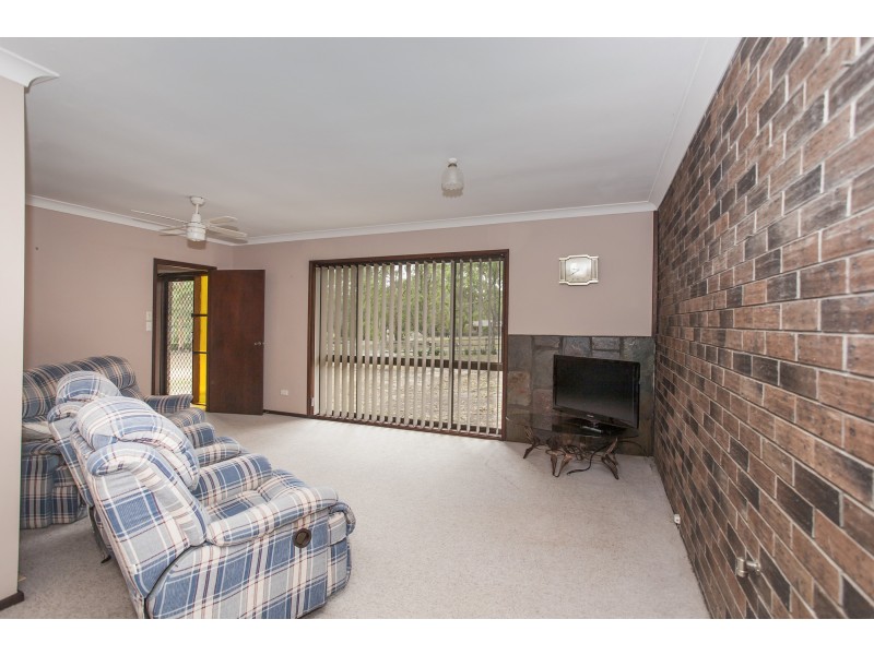 12 Ballat Close, Medowie NSW 2318
