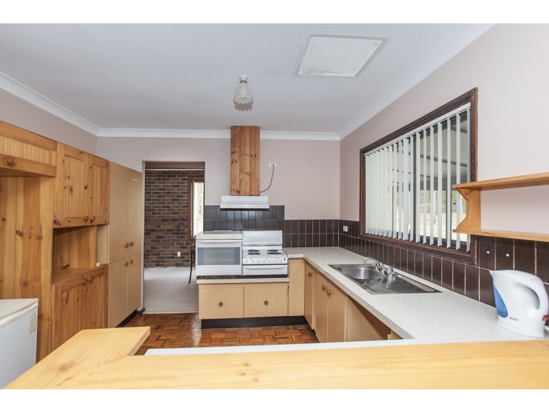 12 Ballat Close, Medowie NSW 2318