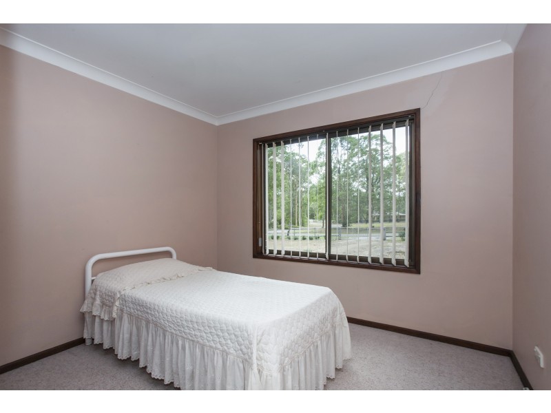 12 Ballat Close, Medowie NSW 2318