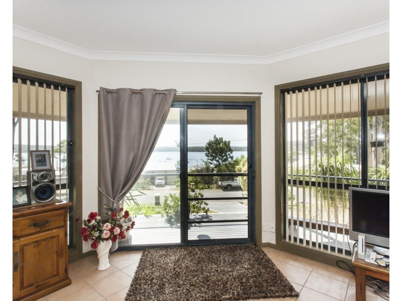 53 Eastslope Way, North Arm Cove NSW 2324