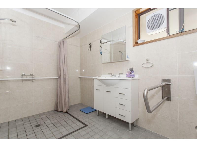 17 Rookes Road, Salt Ash NSW 2318