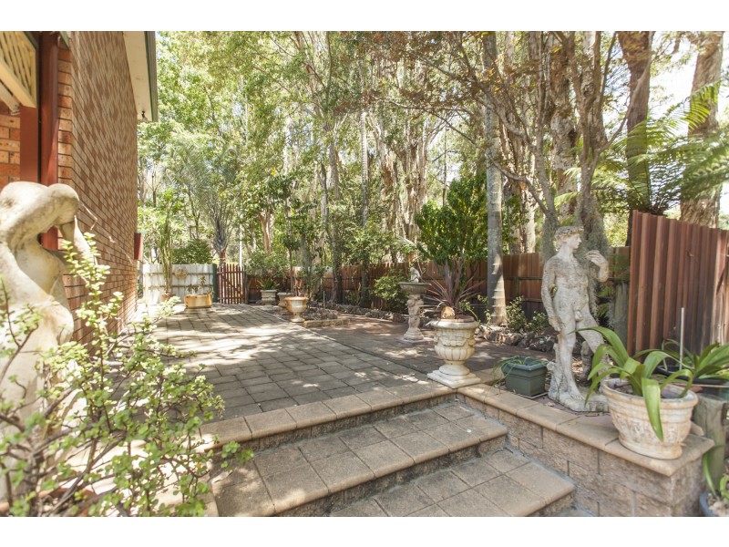 17 Rookes Road, Salt Ash NSW 2318