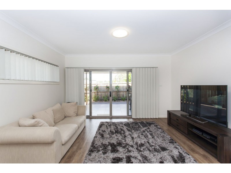 6 Muirfield Way, Medowie NSW 2318