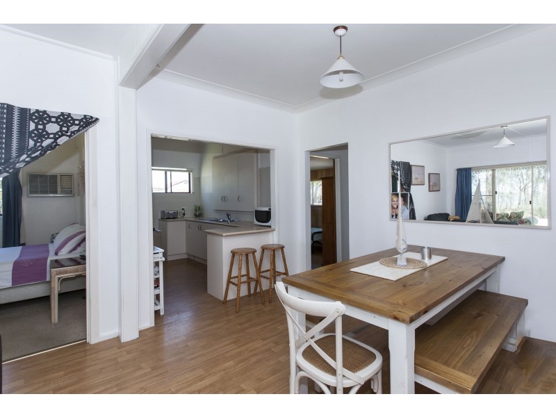 25 & 25A Waterfront Road, Swan Bay NSW 2324