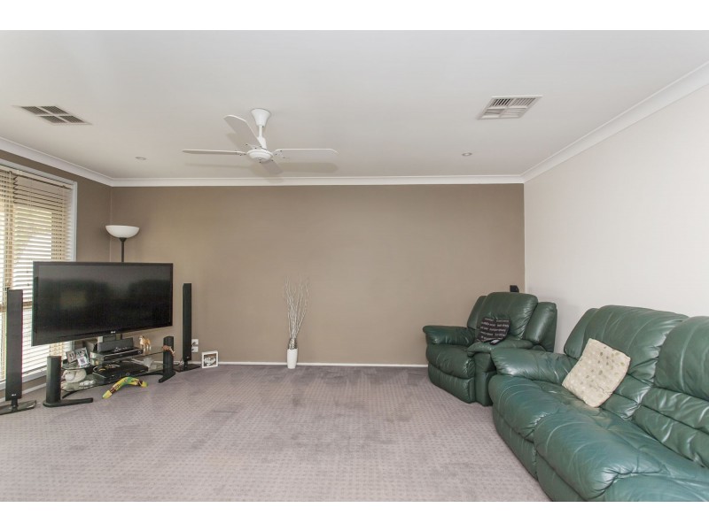 24 Barringum Close, Medowie NSW 2318