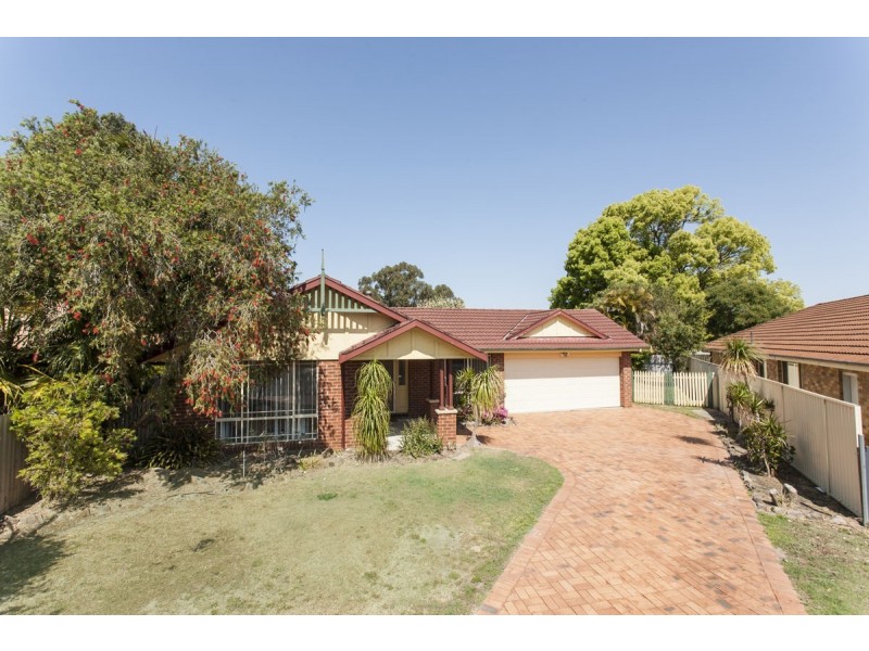 10 Belmore Place, Raymond Terrace NSW 2324