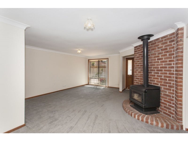 10 Belmore Place, Raymond Terrace NSW 2324