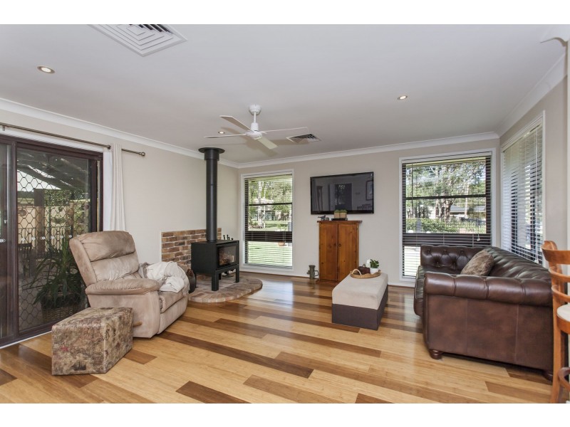 9 Summers Close, Medowie NSW 2318
