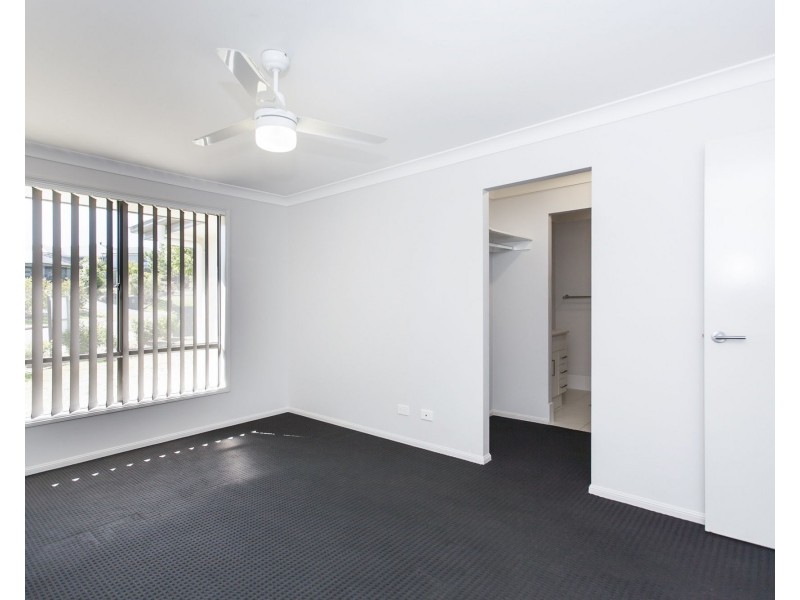 6 Sunningdale Circuit, Medowie NSW 2318