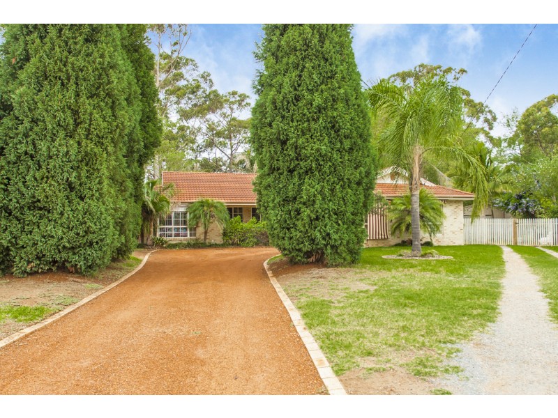 12 Woodlands Way, Medowie NSW 2318
