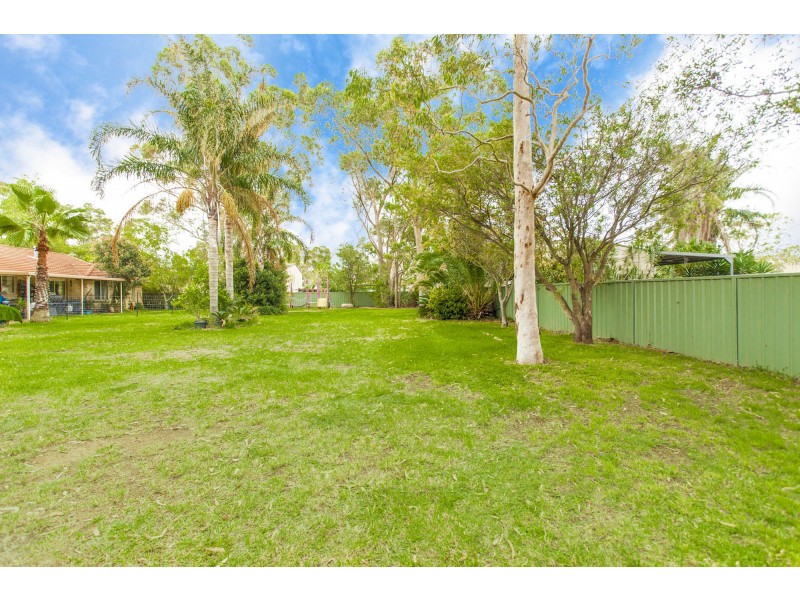 12 Woodlands Way, Medowie NSW 2318