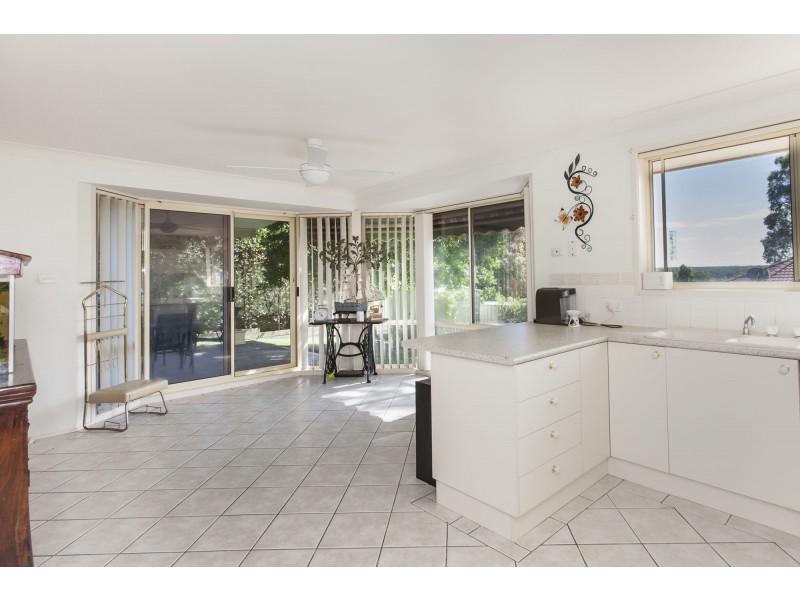 72 Federation Drive, Medowie NSW 2318