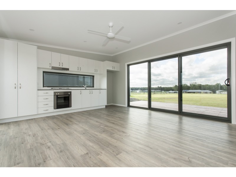 2 Waterview Close, Medowie NSW 2318