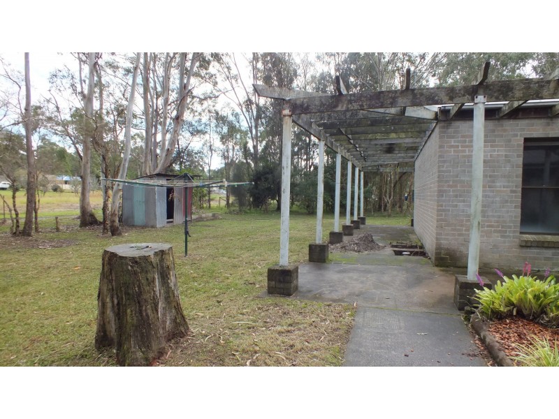 37 Lewis Drive, Medowie NSW 2318