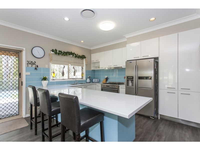10 Waropara Road, Medowie NSW 2318