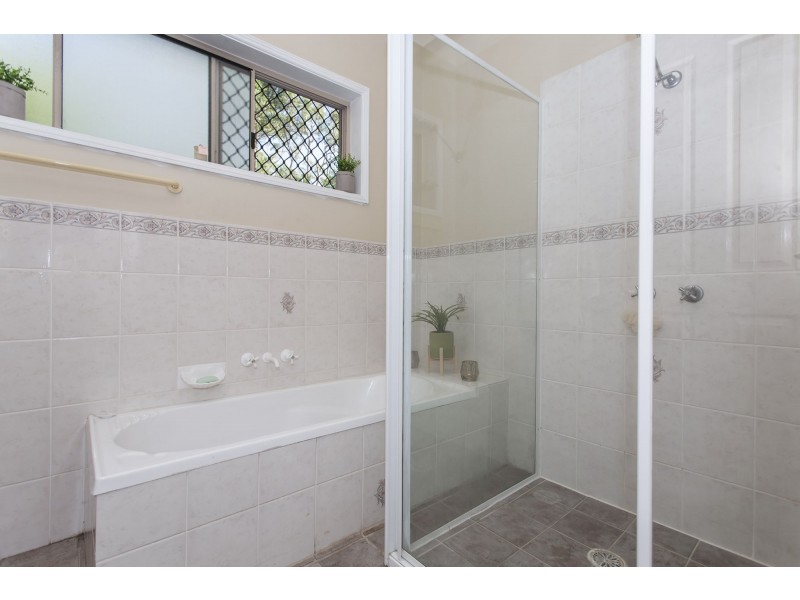 10 Waropara Road, Medowie NSW 2318
