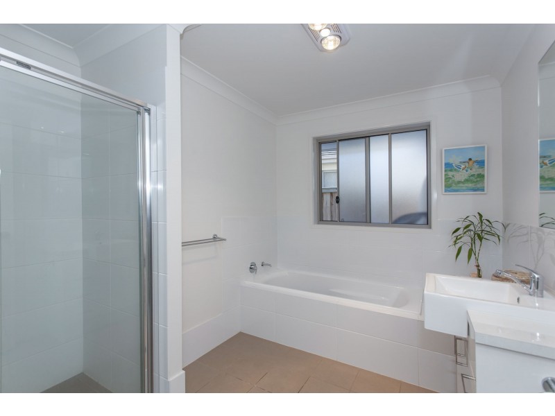 143a Sunningdale Circuit, Medowie NSW 2318