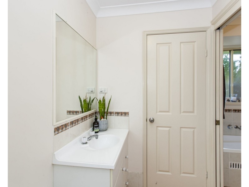 7 Robina Avenue, Medowie NSW 2318