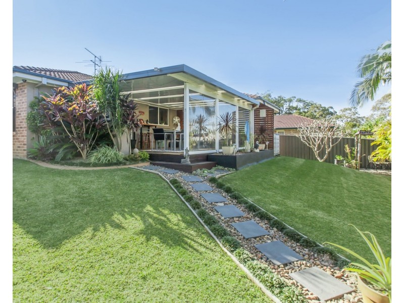 6 Creighton Drive, Medowie NSW 2318