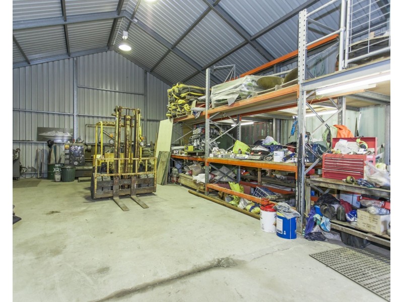 336 CABBAGE TREE ROAD, Williamtown NSW 2318