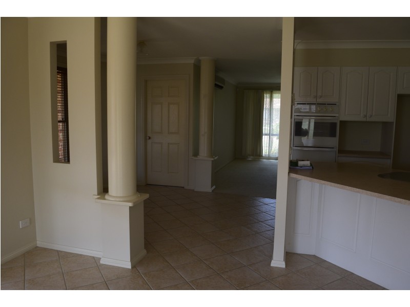 96 Kindlebark Drive, Medowie NSW 2318