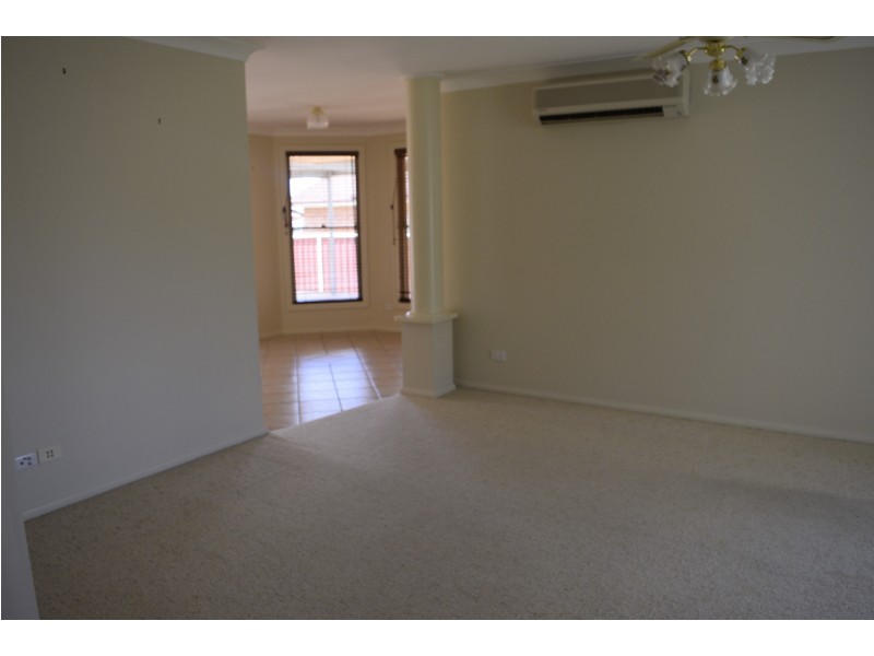 96 Kindlebark Drive, Medowie NSW 2318