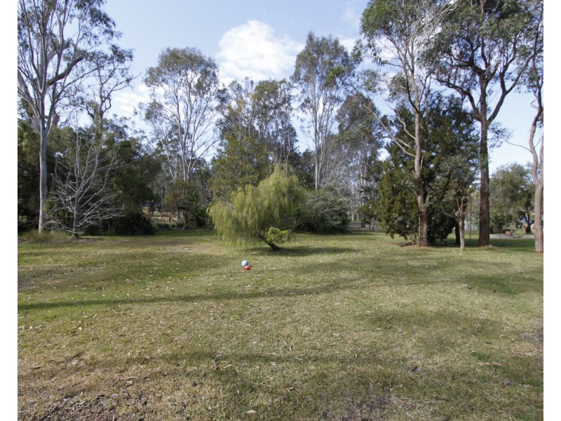 8 Ryan Road, Medowie NSW 2318