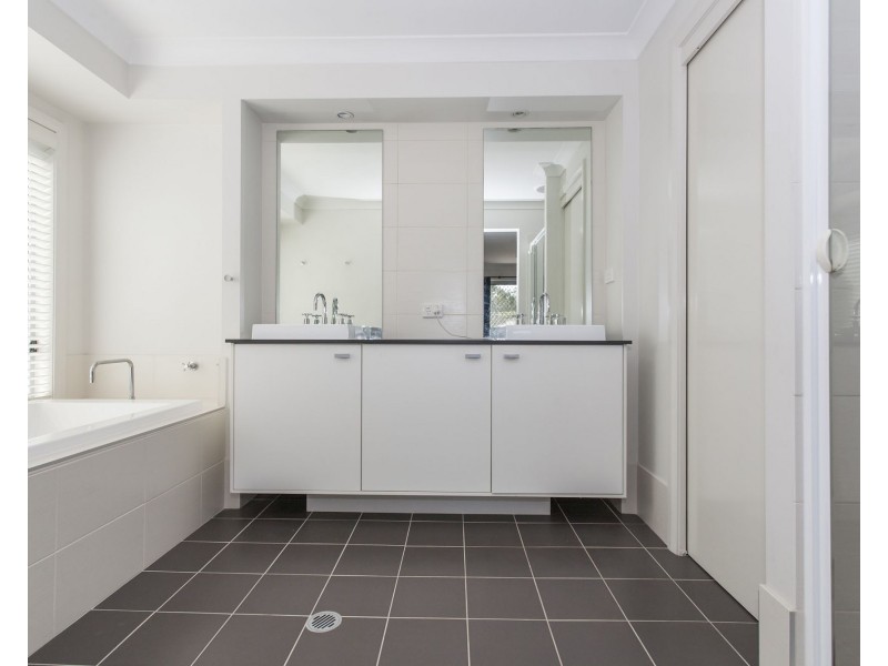 49 Sassin Crescent, Medowie NSW 2318