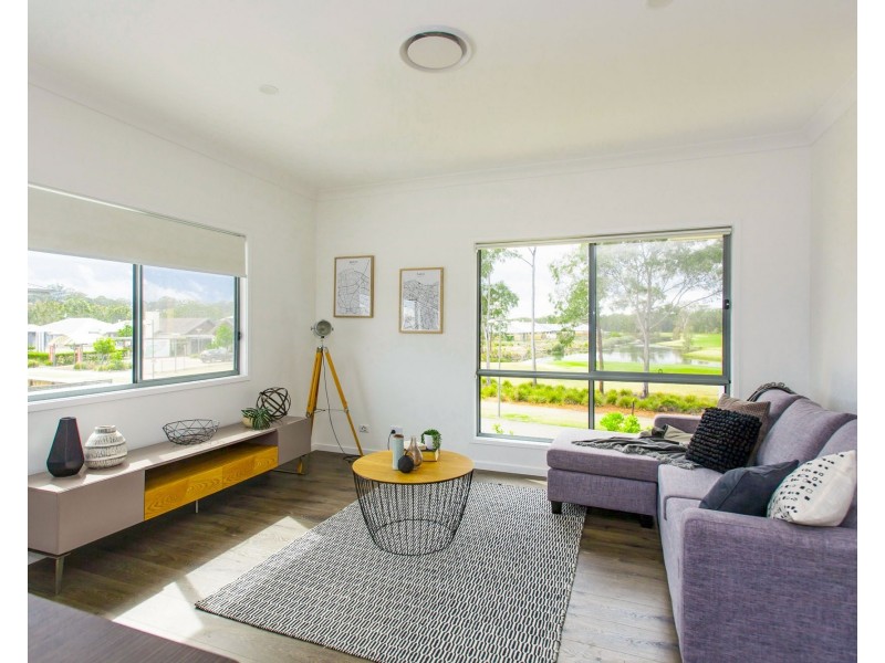 8 Muirfield Way, Medowie NSW 2318