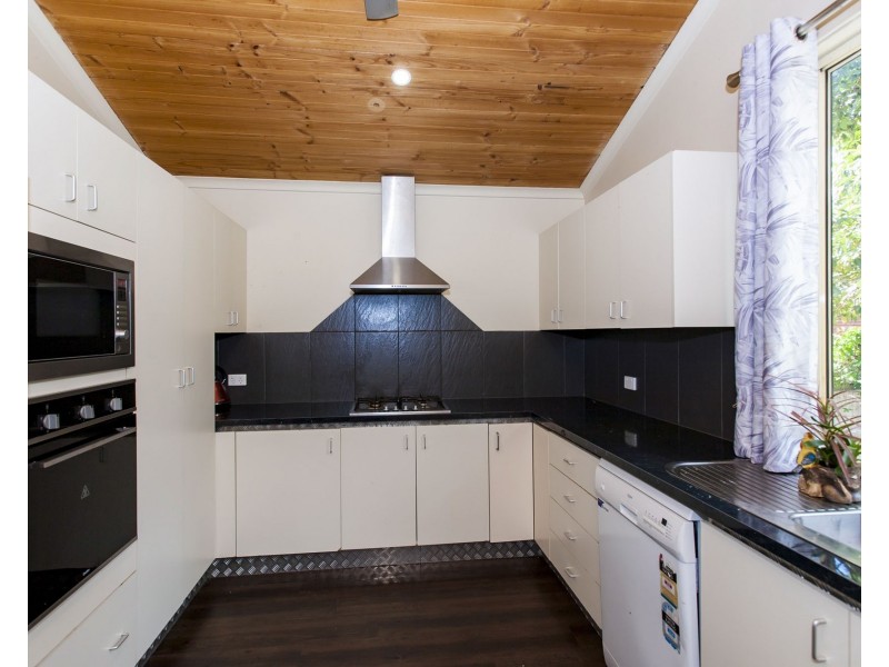 38 Old Coach Road, Limeburners Creek NSW 2324