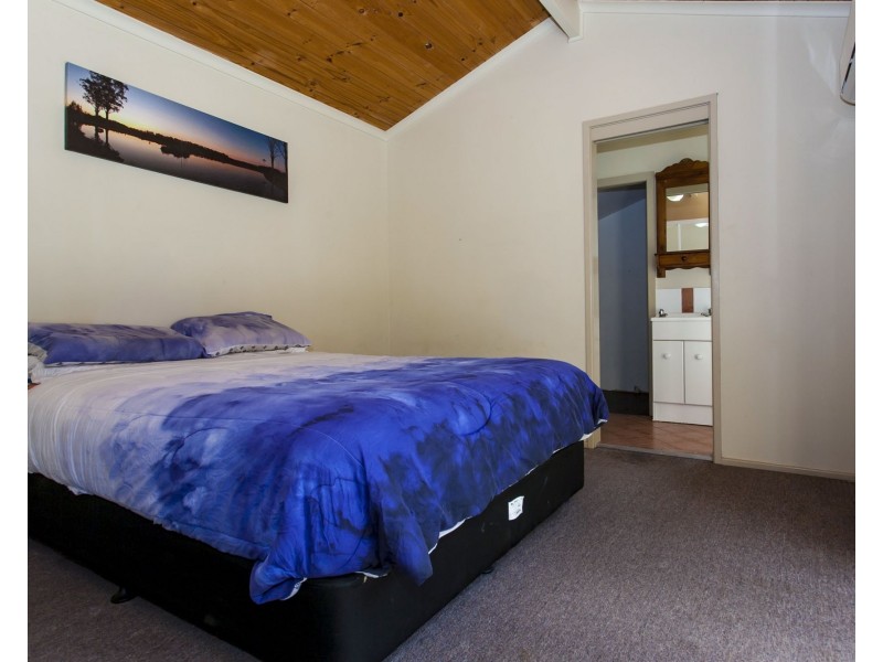 38 Old Coach Road, Limeburners Creek NSW 2324