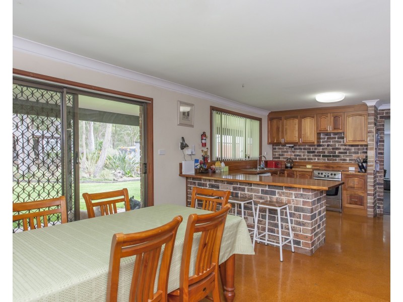14 Griffith Avenue, Medowie NSW 2318