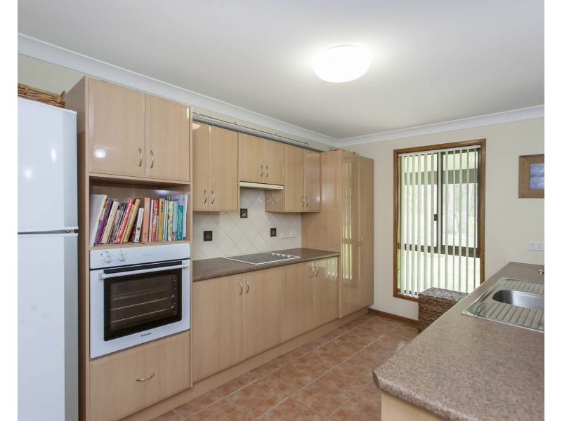 14 Griffith Avenue, Medowie NSW 2318