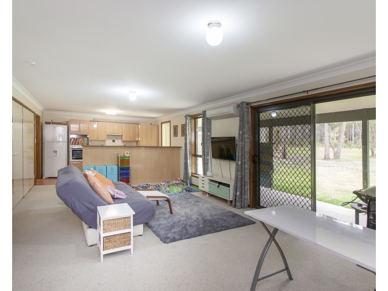 14 Griffith Avenue, Medowie NSW 2318