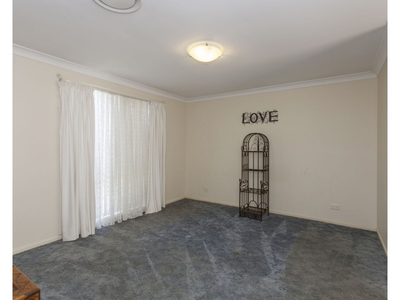 5 PAMELIA CLOSE, Medowie NSW 2318