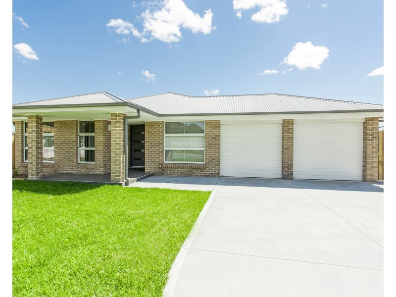 37 Royal Avenue, Medowie NSW 2318