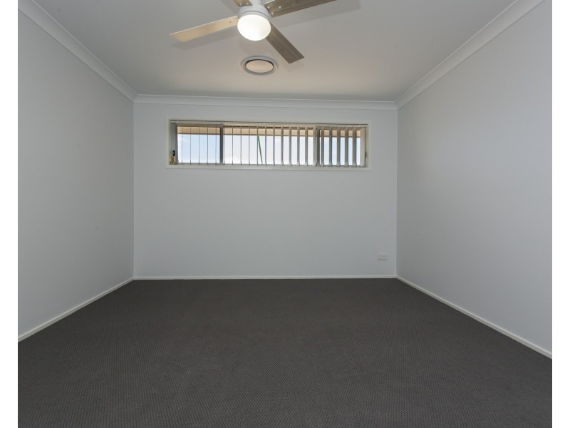 37 Royal Avenue, Medowie NSW 2318