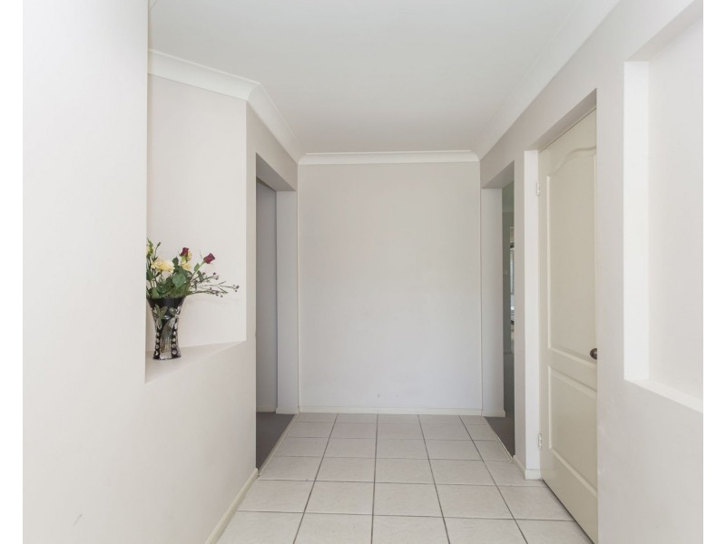 7 Sturt Close, Medowie NSW 2318