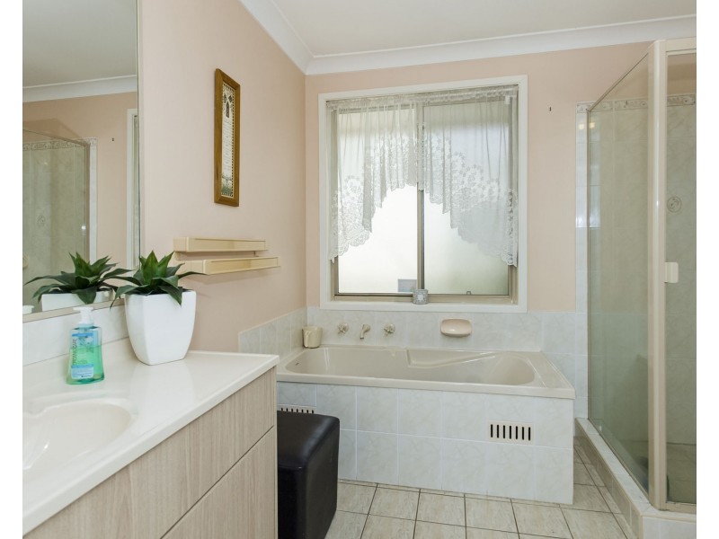 95 Kindlebark Drive, Medowie NSW 2318