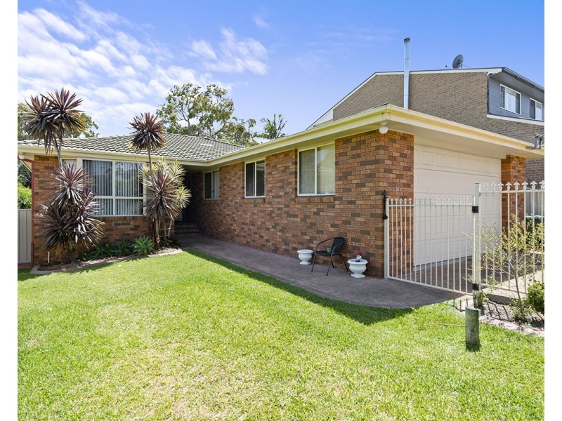 30 Ninth Avenue, Toukley NSW 2263