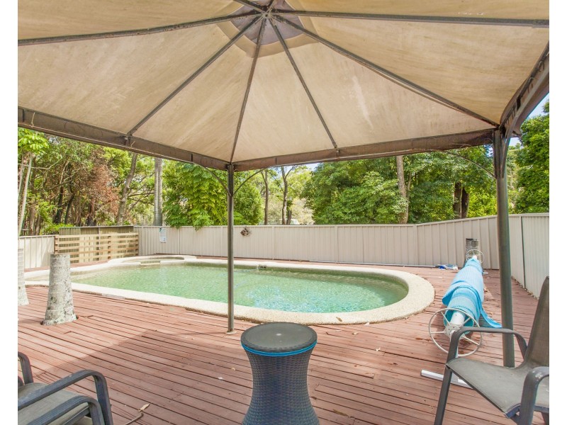 11 Hideaway Drive, Salt Ash NSW 2318