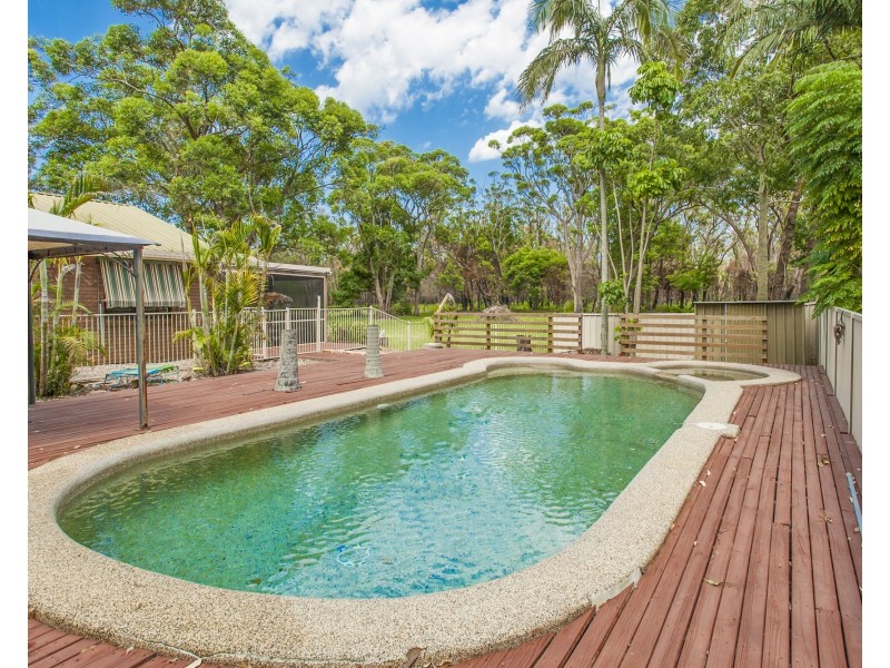 11 Hideaway Drive, Salt Ash NSW 2318