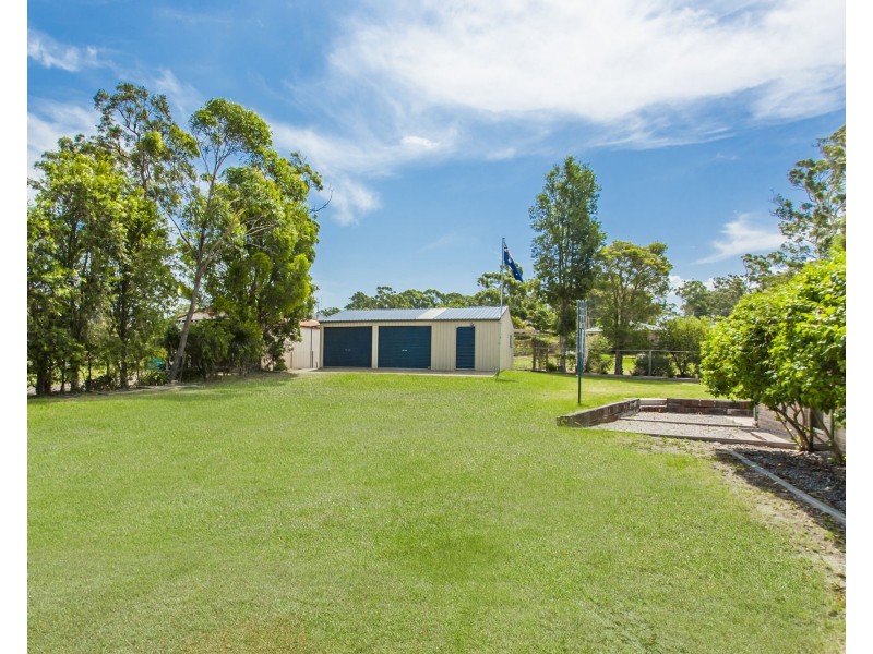 4 Barton Close, Medowie NSW 2318