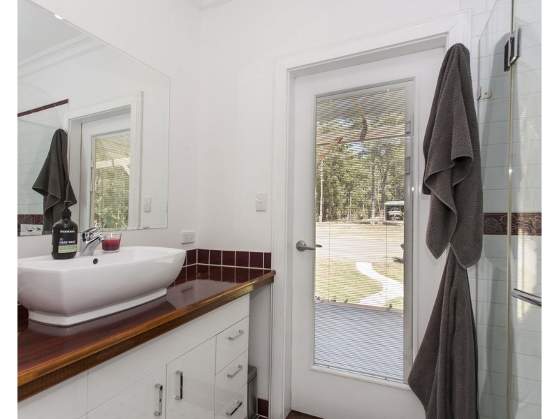 1195 THE BUCKETTS WAY, Limeburners Creek NSW 2324