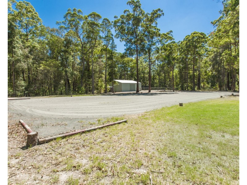 1195 THE BUCKETTS WAY, Limeburners Creek NSW 2324