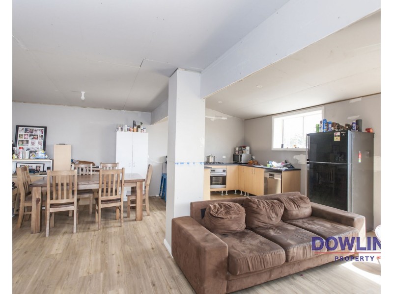 6 WADE CLOSE, Medowie NSW 2318