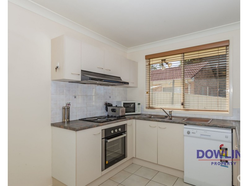 6 Hakea Parade, Medowie NSW 2318